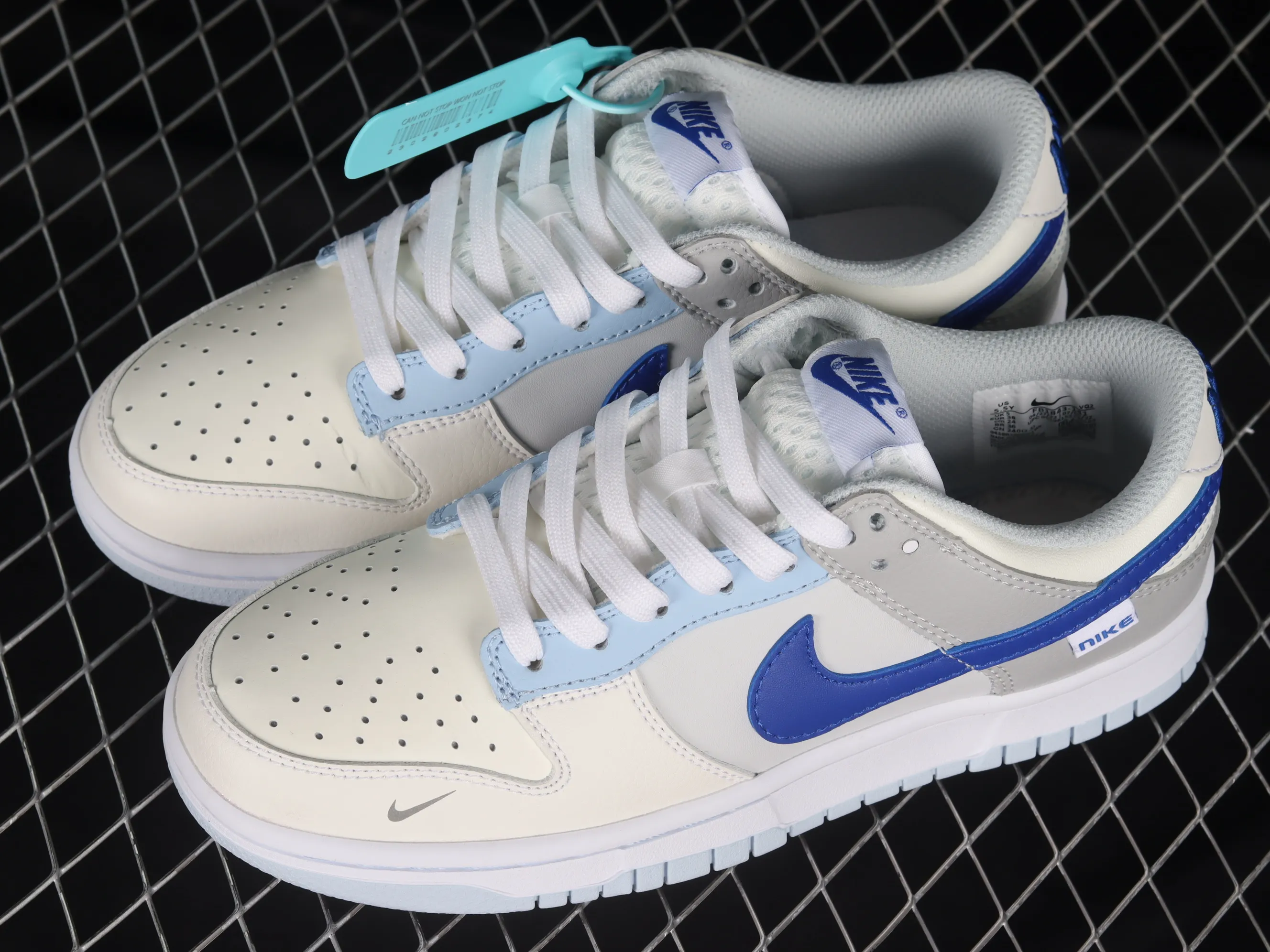 All categories Nk SB Dunk series Nk SB Dunk Low low-top sneakers F version Nk Dunk Low sea salt blue color SB smashed backboard fashion casual sneakers FB1843-141